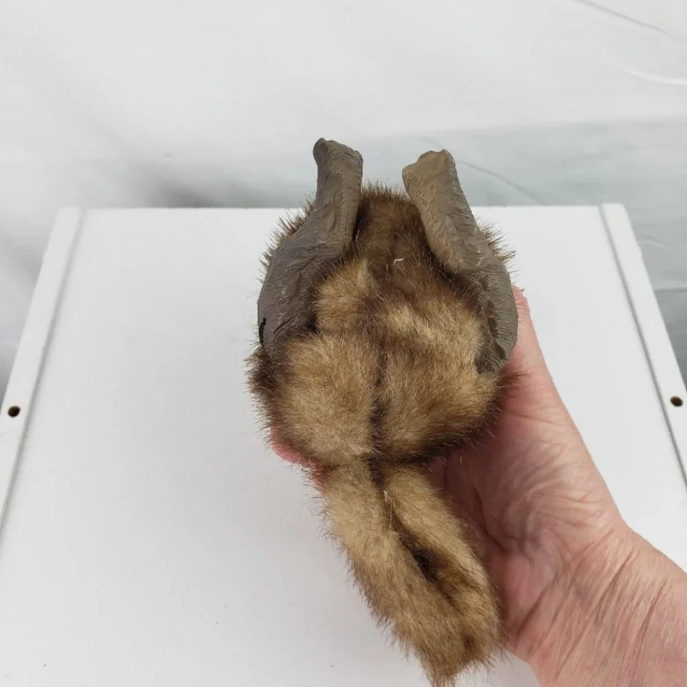N/A fox figure